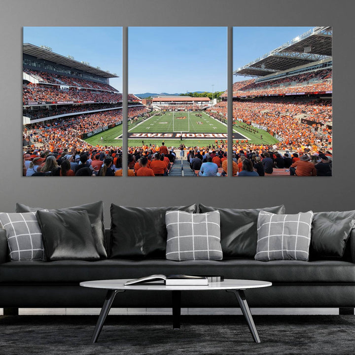 Oregon State Beavers Football Team Print - Corvallis Reser Stadium Wall Art Canvas Print