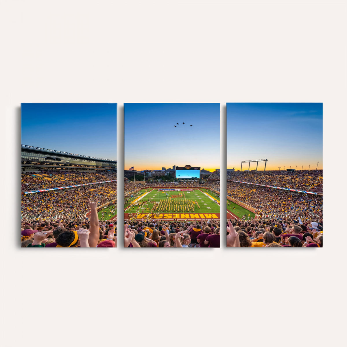 84421-MGV-CV-36X24 - University of Minnesota Golden Gophers Art Print, Football Team Print - Minneapolis Huntington Bank