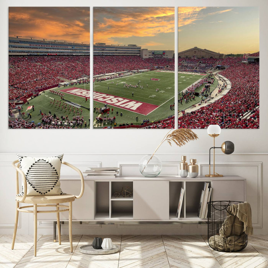 Wisconsin Badgers Football Team Print - Madison Camp Randall Stadium Wall Art Canvas Print