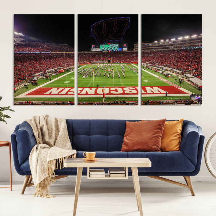 Wisconsin Badgers Football Team Print - Madison Camp Randall Stadium Wall Art Canvas Print