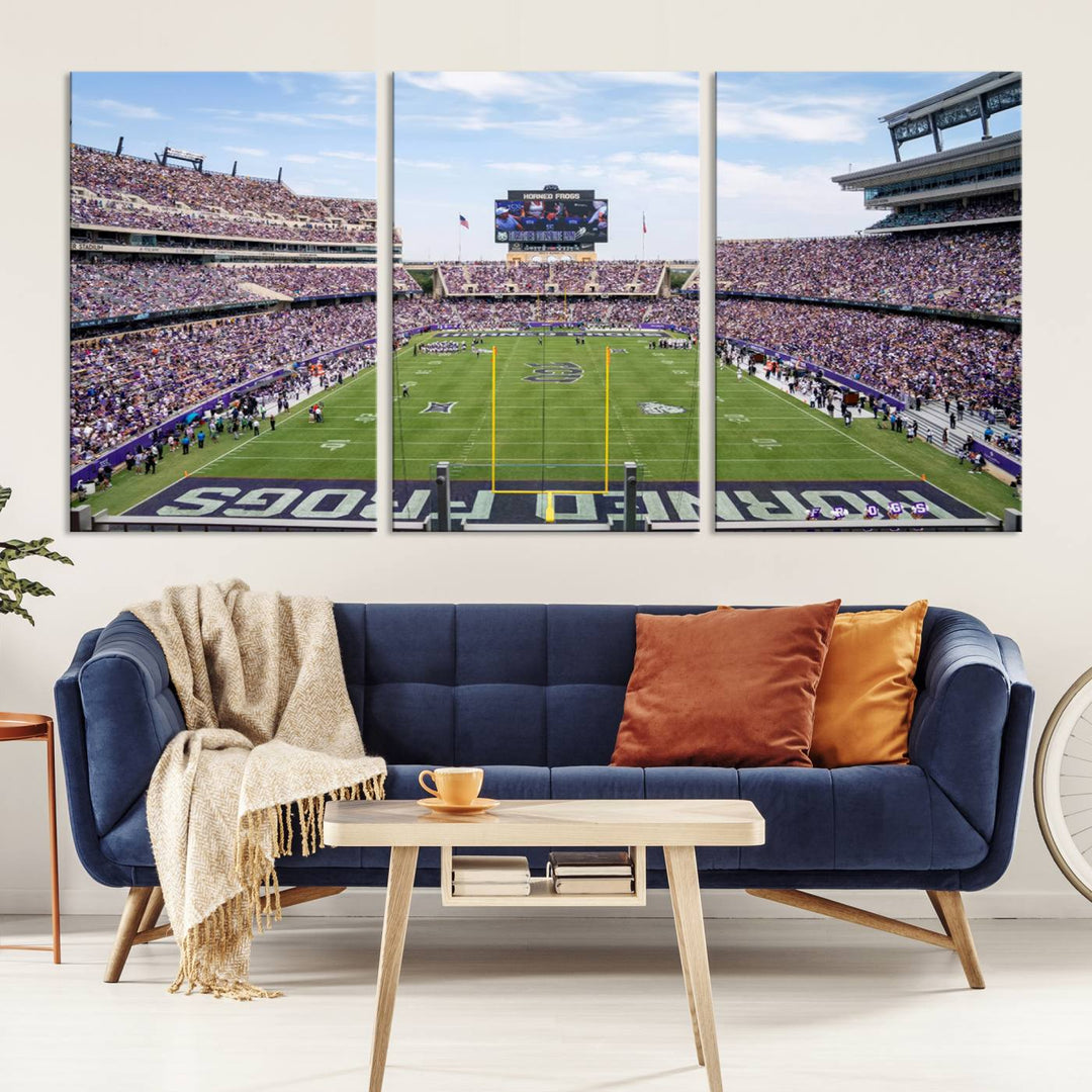 TCU Horned Frogs Football Team Print - Fort Worth Amon G. Carter Stadium Wall Art Canvas Print.t