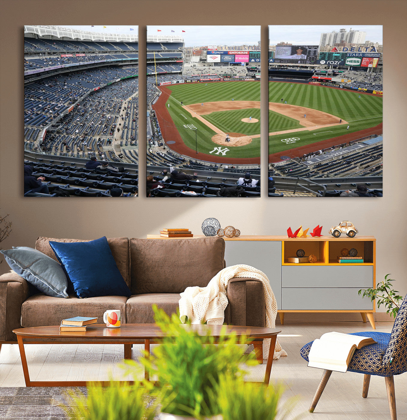 45784-MGV-CV-36X24-New York Yankees Baseball Team Print - Yankee Stadium Wall Art Canvas Print