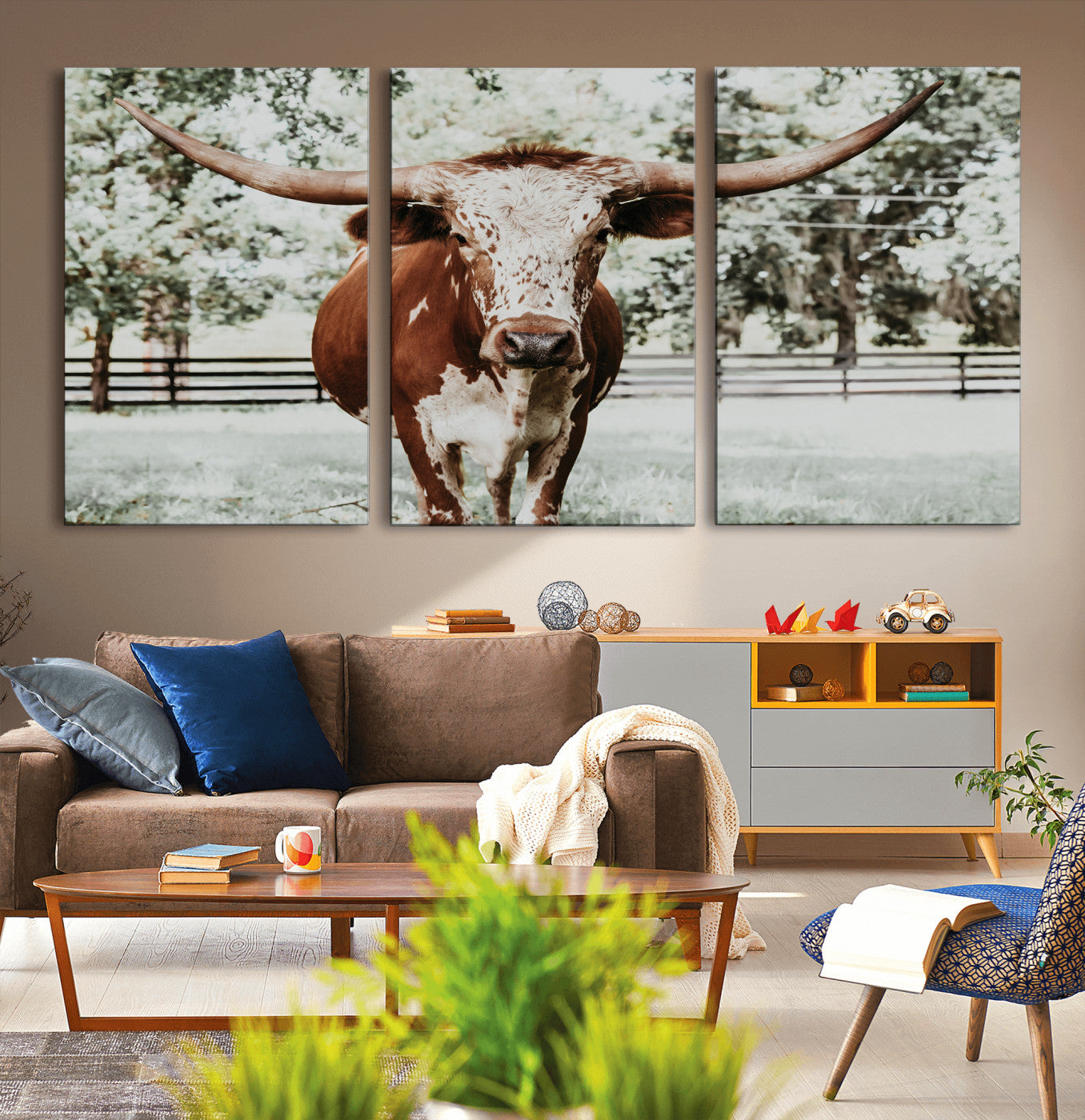 MGV-CV-60X30-3P - Texas Longhorn Wall Art Canvas Print, Framed Spotted Cow Art Picture Print, Horned Cattle Perfect Rustic Western Decor Artwork