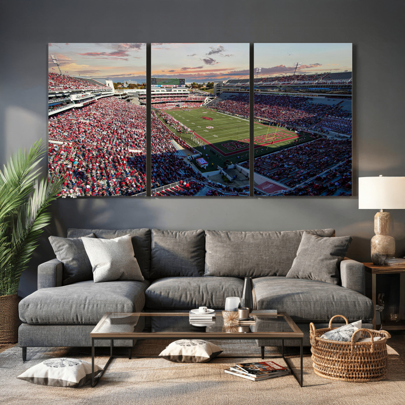 46571211-MGV-CV-36X24 - Donald W. Reynolds Razorback Stadium Wall Art Canvas Print – Arkansas Razorbacks Football Artwork for Home, Office, and Sports Room Decor