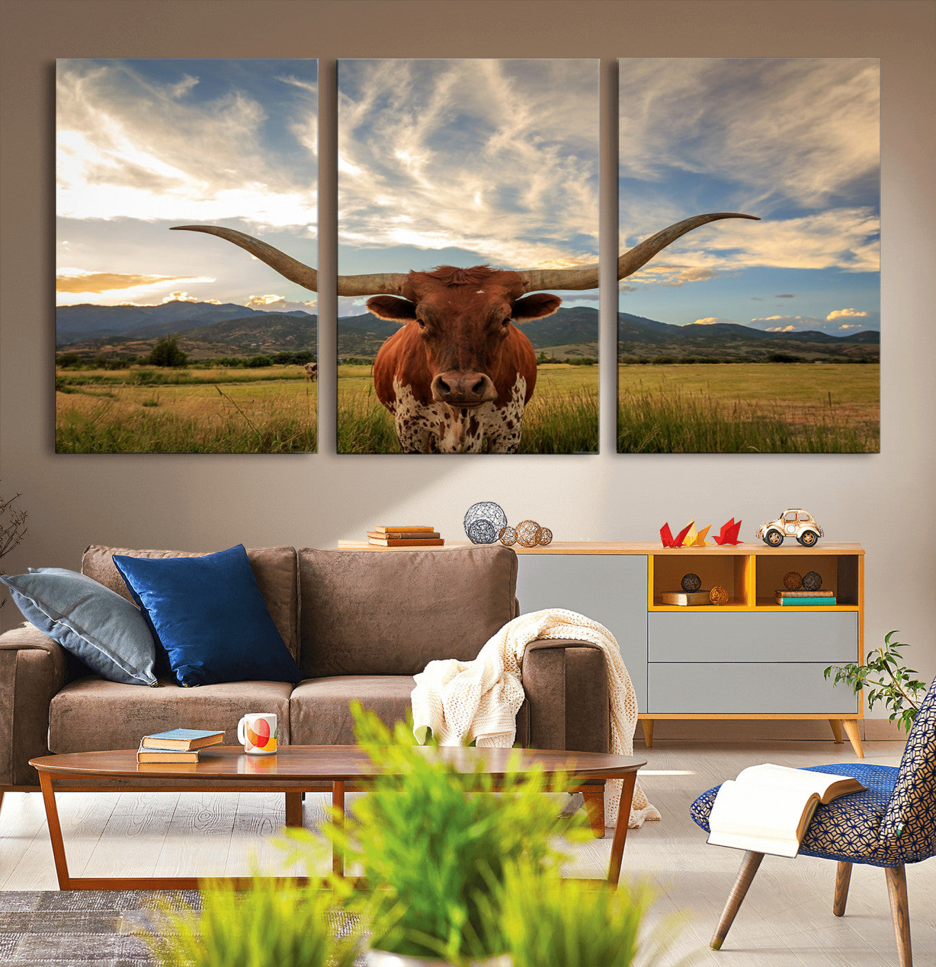 55416-MGV-CV-36X24-Texas Longhorn Canvas Wall Art – Majestic Triptych Animal Print – Rustic Western Decor for Living