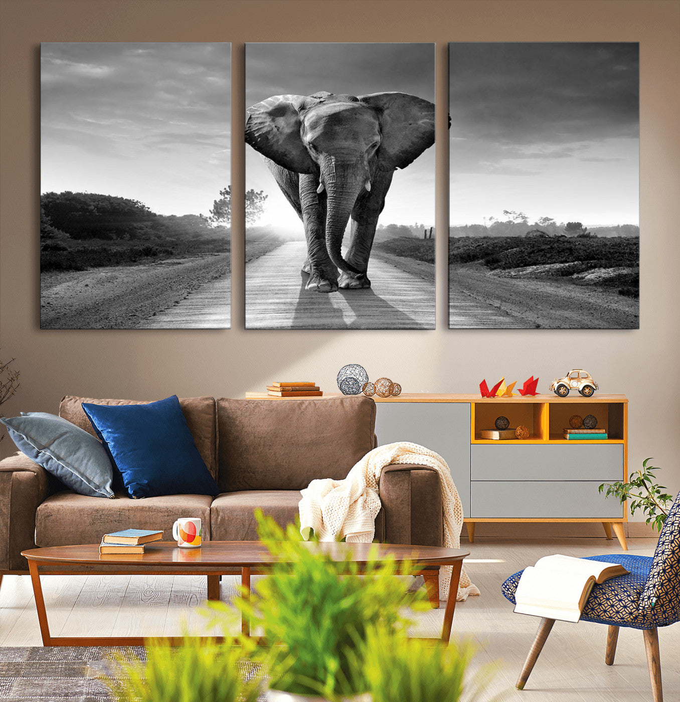 56739-MGV-CV-36X24-Black and White Elephant Wall Art Canvas Print