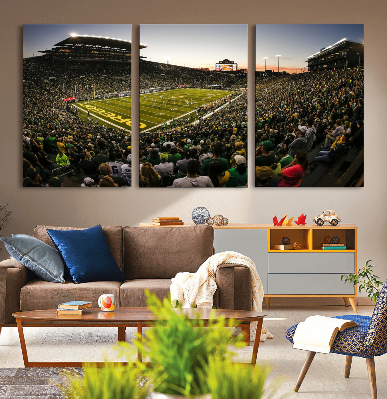 MGV-CV-60X30-3P - Oregon Stadium Canvas Wall Art - Captivating Game Day Scene at Autzen Stadium, Oregon Ducks Football