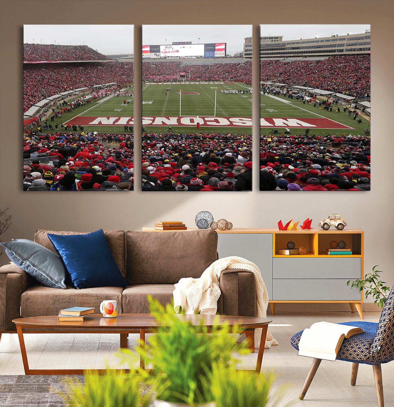 MGV-CV-60X30-3P - Wisconsin Badgers Team Print Canvas - Madison Camp Randall Stadium Wall Art Canvas Print