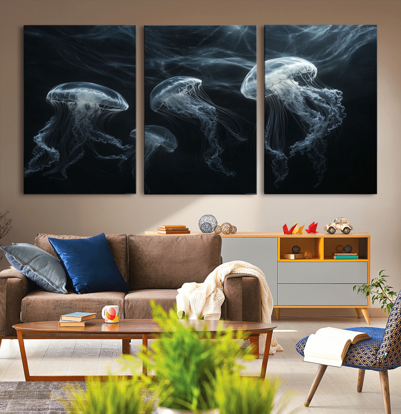53117-MGV-CV-36X24-Jellyfish Wall Art Canvas Print, Elegant Wall Decor