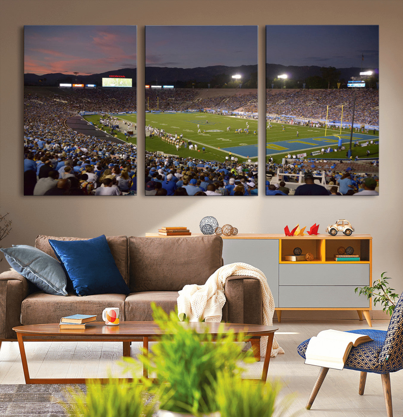 90359-MGV-CV-36X24-UCLA Bruins Football Team Print - Pasadena Rose Bowl Stadium Wall Art Canvas Print