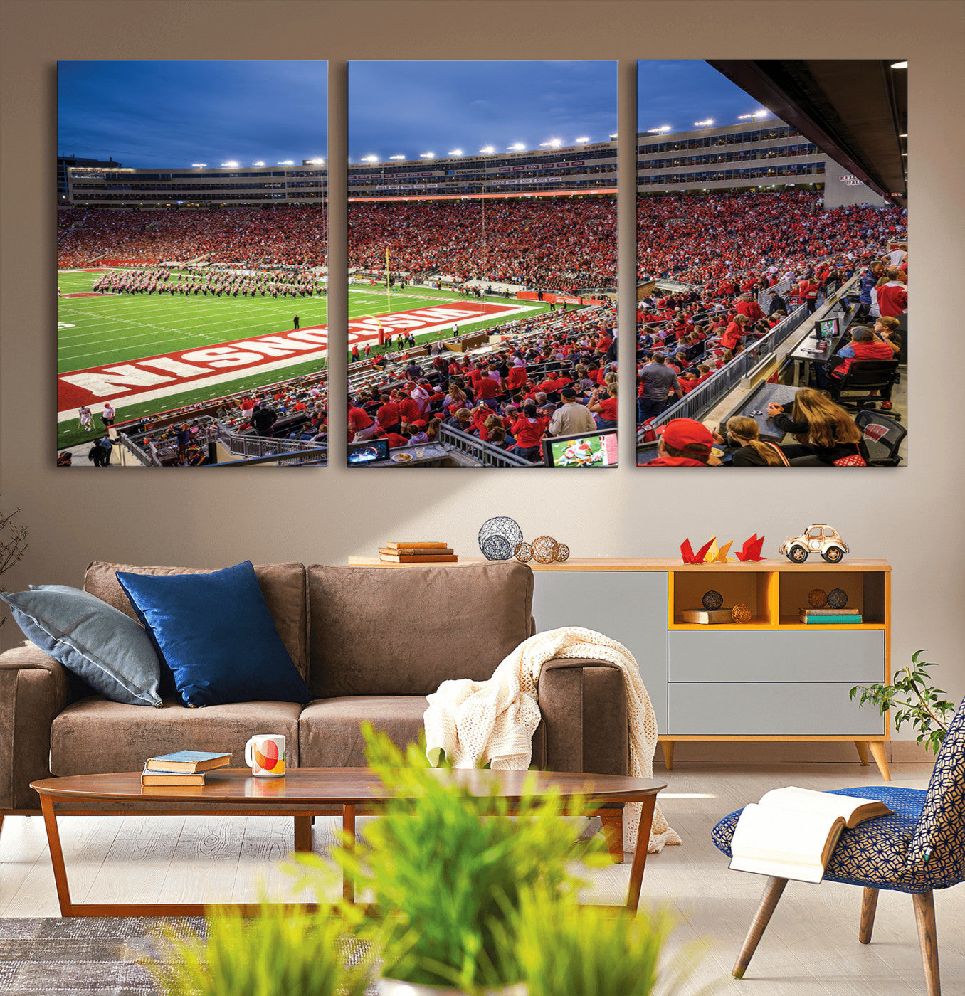 57601-MGV-CV-60X30-3P-Wisconsin Badgers Football Team Print - Madison Camp Randall Stadium Wall Art, Wisconsin Badgers