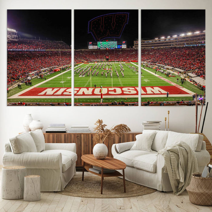 Wisconsin Badgers Football Team Print - Madison Camp Randall Stadium Wall Art Canvas Print