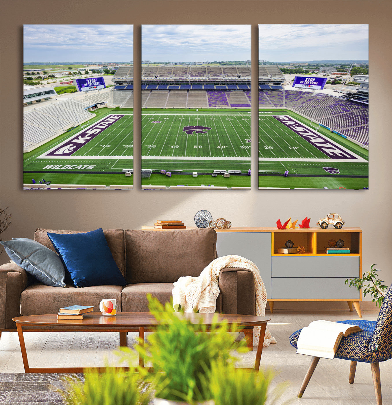 29452-MGV-CV-36X24-KState Wildcats Football Team Print - Manhattan Bill Snyder Family Football Stadium Wall Art Canvas