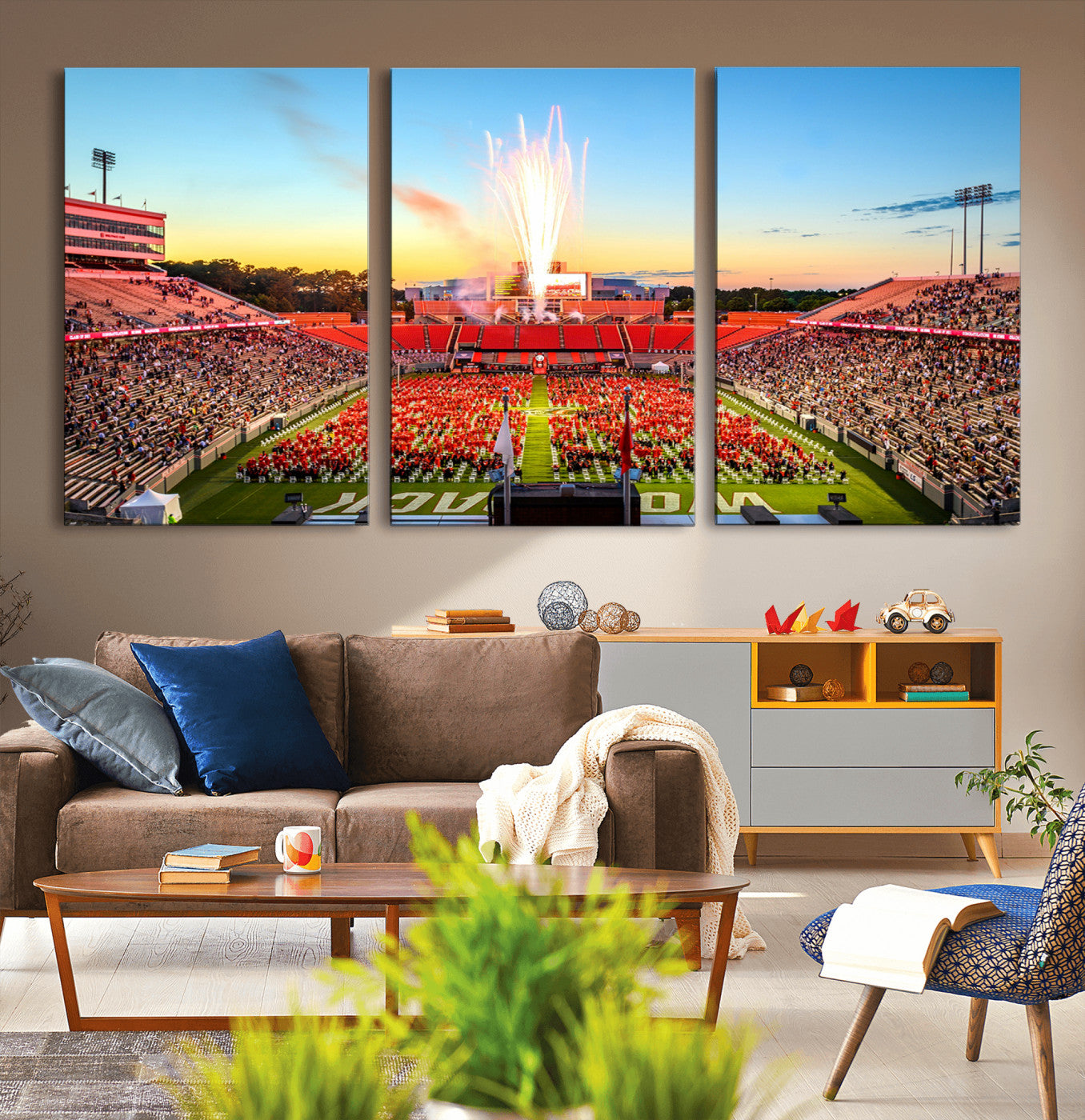 MGV-CV-60X30-3P - North Carolina State University Canvas Print, North Carolina State University Wolfpack Football Team