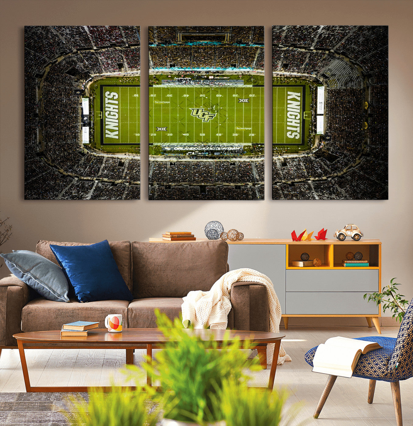 MGV-CV-60X30-3P - UCF Knights Football Team Print - Orlando FBC Mortgage Stadium Wall Art, UCF Knights Canvas Print