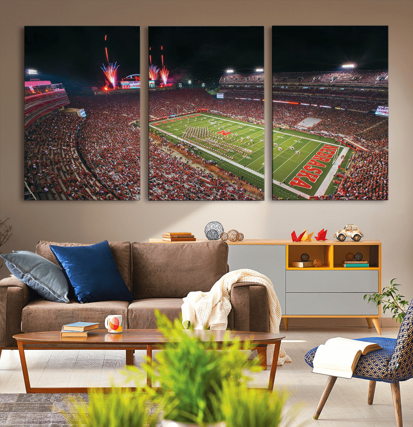 51773-MGV-CV-36X24-University of Nebraska Cornhuskers Football Team Print - Lincoln Memorial Stadium Wall Art Canvas