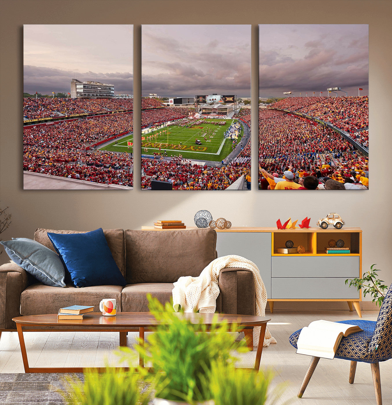 50373-MGV-CV-36X24-Iowa State University Cyclones Football Team Print - Ames Jack Trice Stadium Wall Art Canvas Print