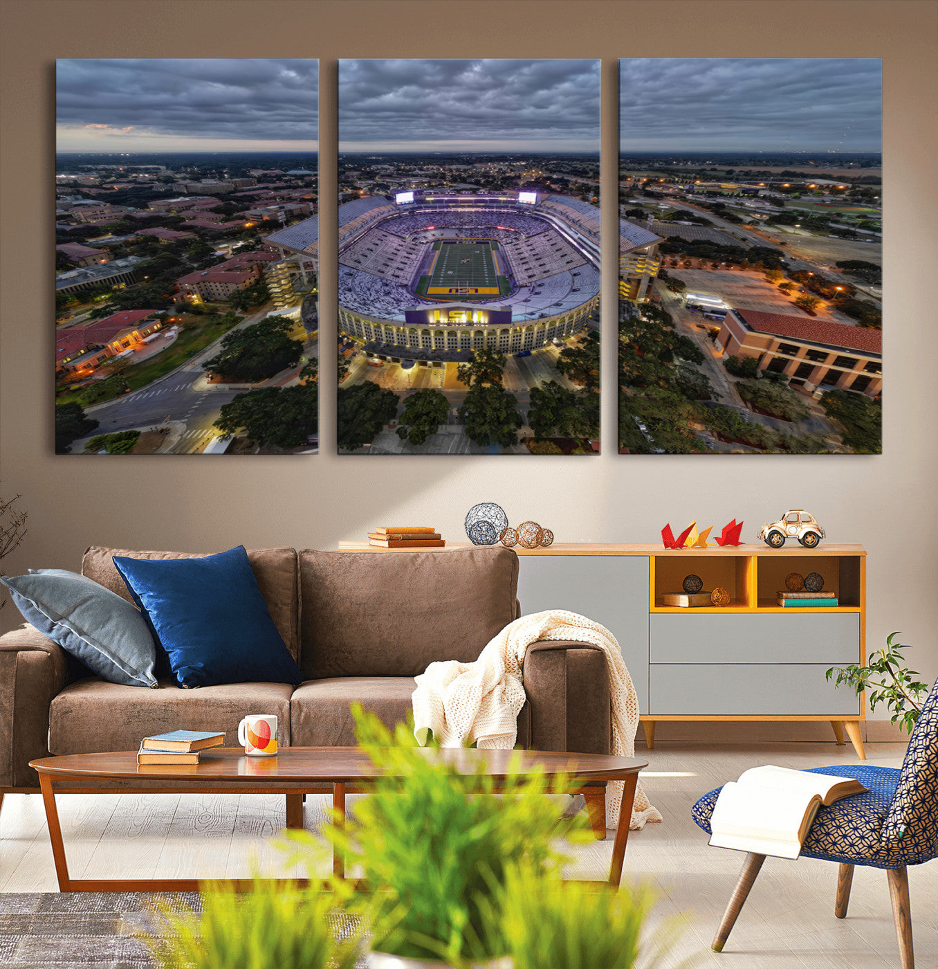 MGV-CV-60X30-3P - The Louisiana State University Tigers Football Team Print - Baton Rouge Tiger Stadium Wall Art