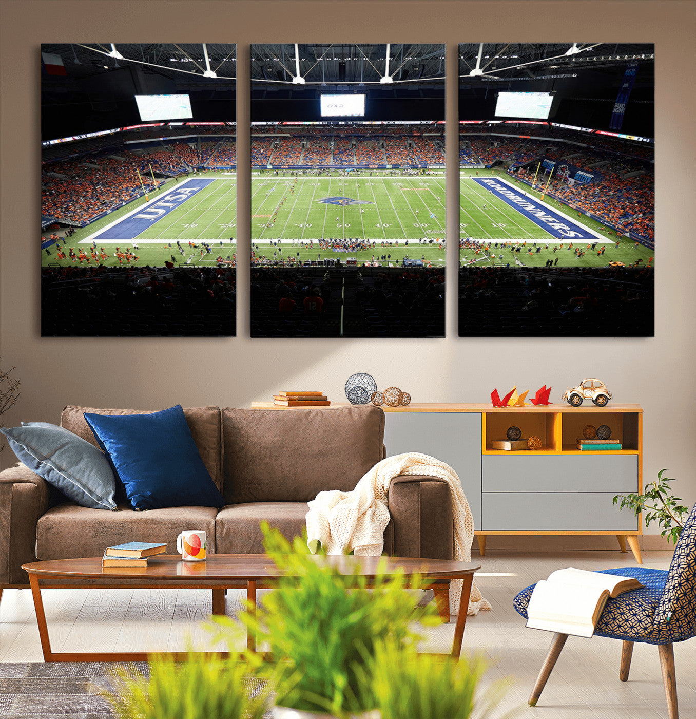 MGV-CV-60X30-3P - The University of Texas at San Antonio Roadrunners Football Team Print - San Antonio Alamodome Wall