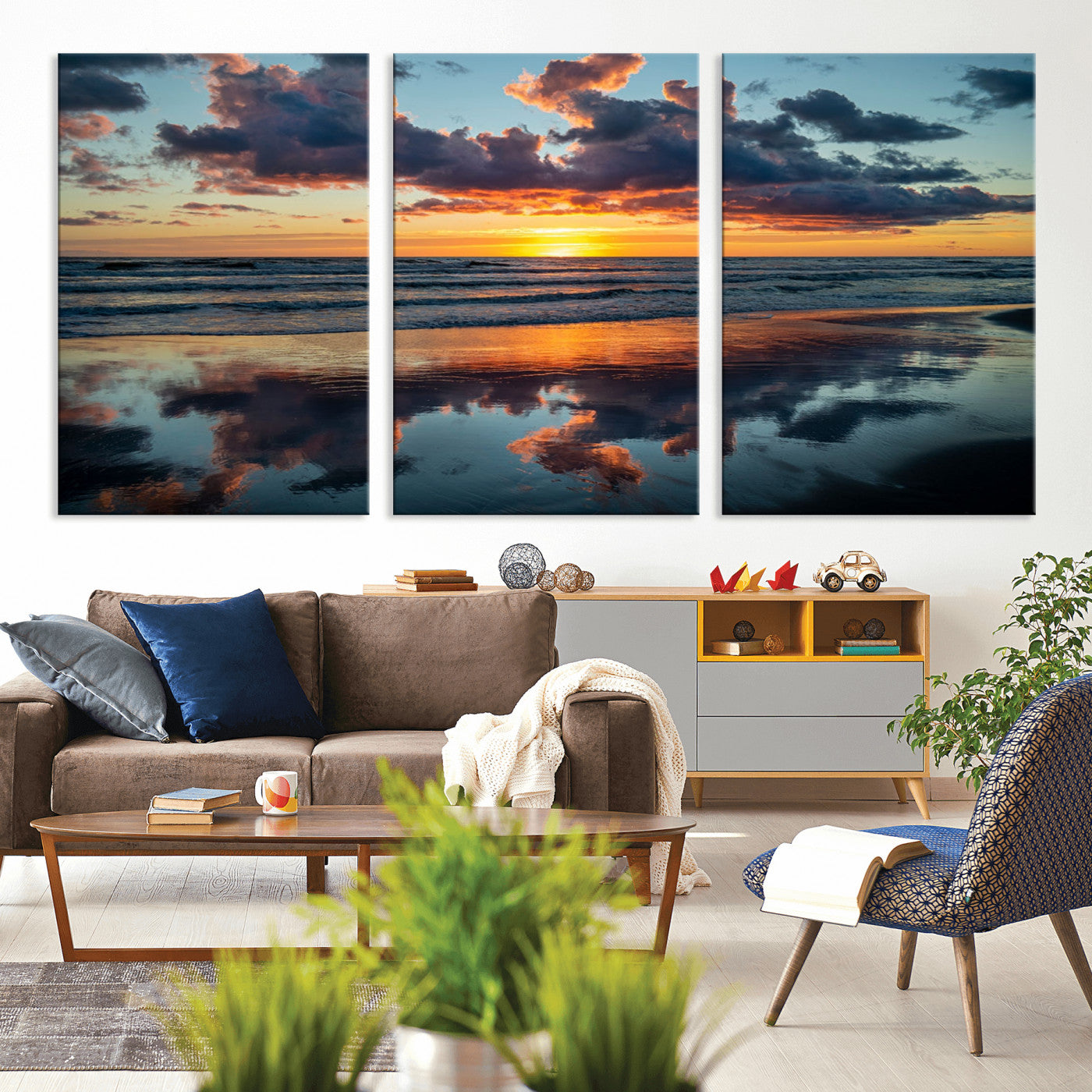 MGV-CV-60X30-3P - Cloudy Weather At The Beach Wall Art Canvas Print