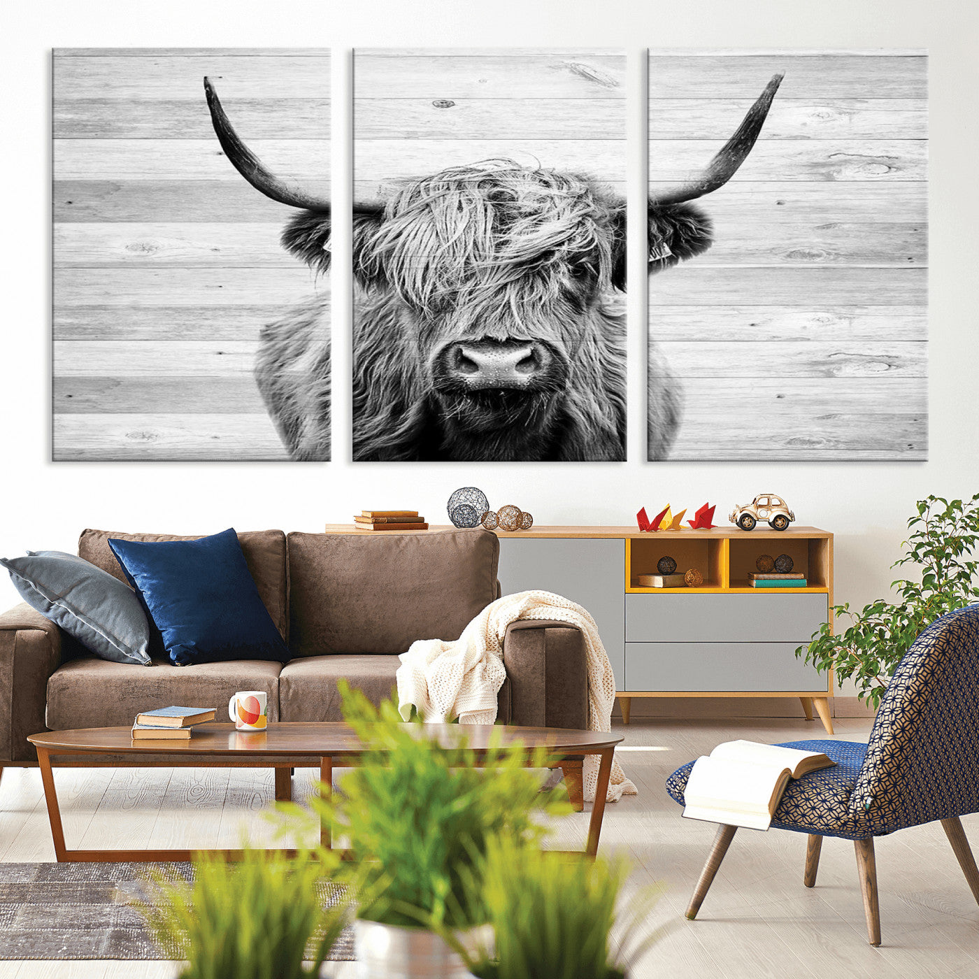 MGV-CV-60X30-3P - Scottish Highland Cow Cattle Art Print on Wood Background Style