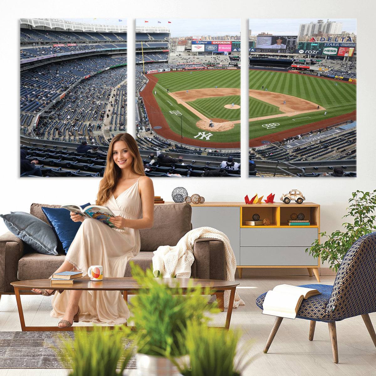 45784-MGV-CV-36X24 - New York Yankees Baseball Team Print, Yankee Stadium Wall Art Canvas Print