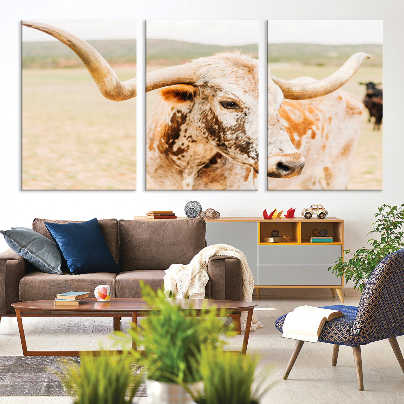 21060648-MGV-CV-36X24-Texas Longhorn Wall Art Canvas Print, Framed Speckled Cow Art Picture Print, Rustic Bull Perfect Rustic Western Decor, Framed Speckled Cow
