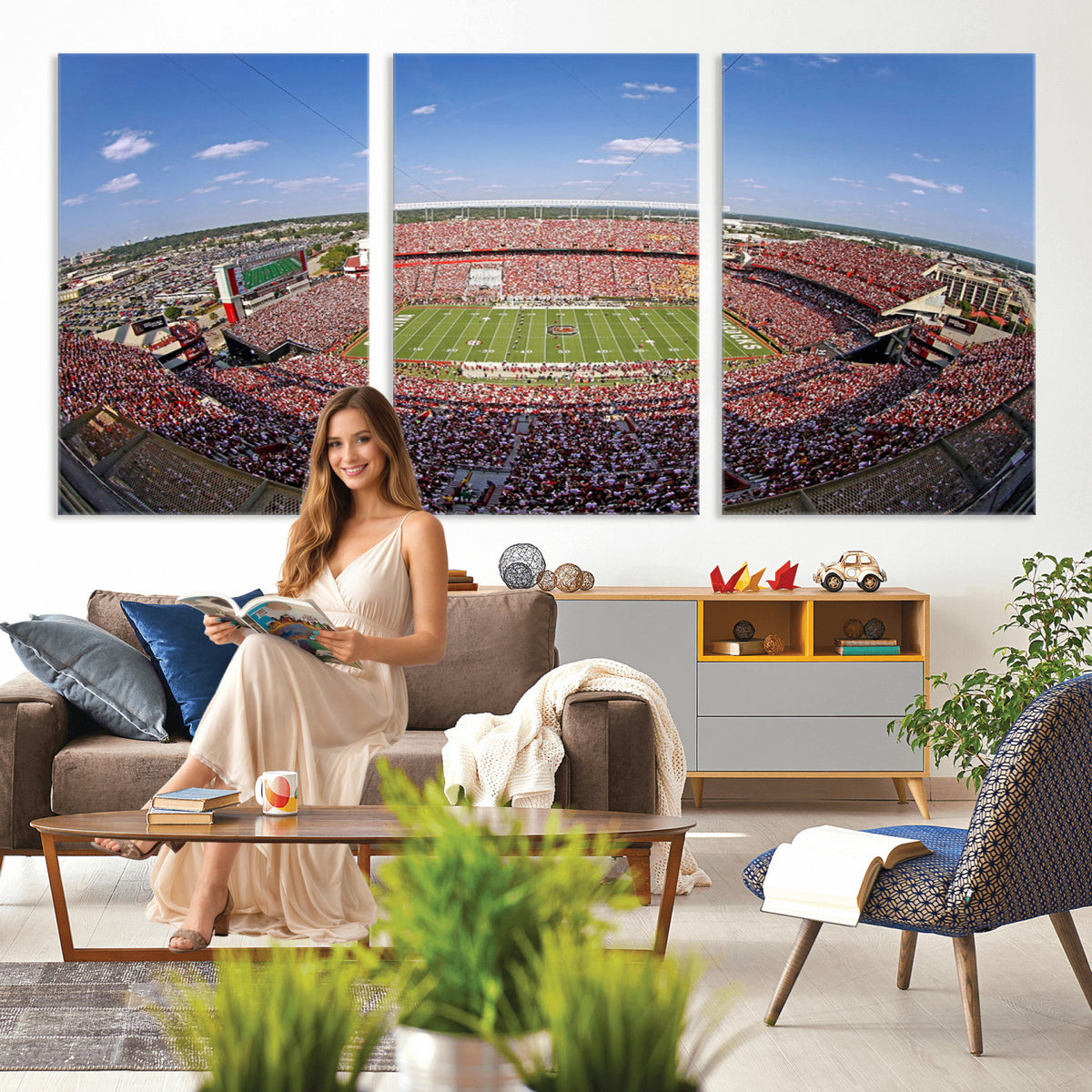 29492070-MGV-CV-36X24 - William Brice Stadium Wall Art Canvas Print, Stadium Crowd on Football Game Day