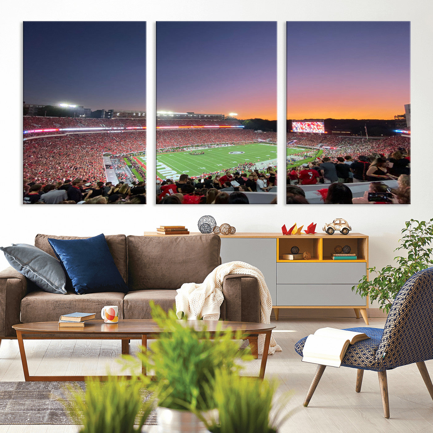 25139565-MGV-CV-48X32-3P-Dooley Stadium Wall Art Print, Sports Arena Canvas Wall Art, Dooley Field at Sanford Stadium Canvas Print, Modern Athletic Field Art Printing
