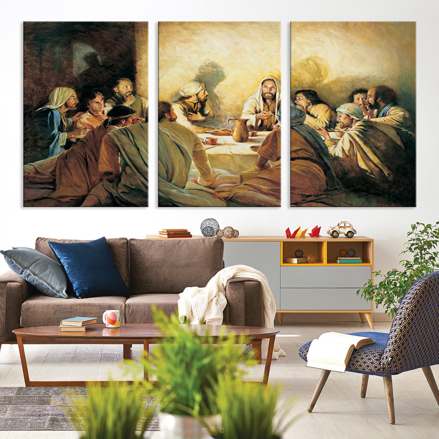 Framed canvas print of the Last Supper, depicting Jesus and his disciples, perfect for religious or Christian-themed home decor.