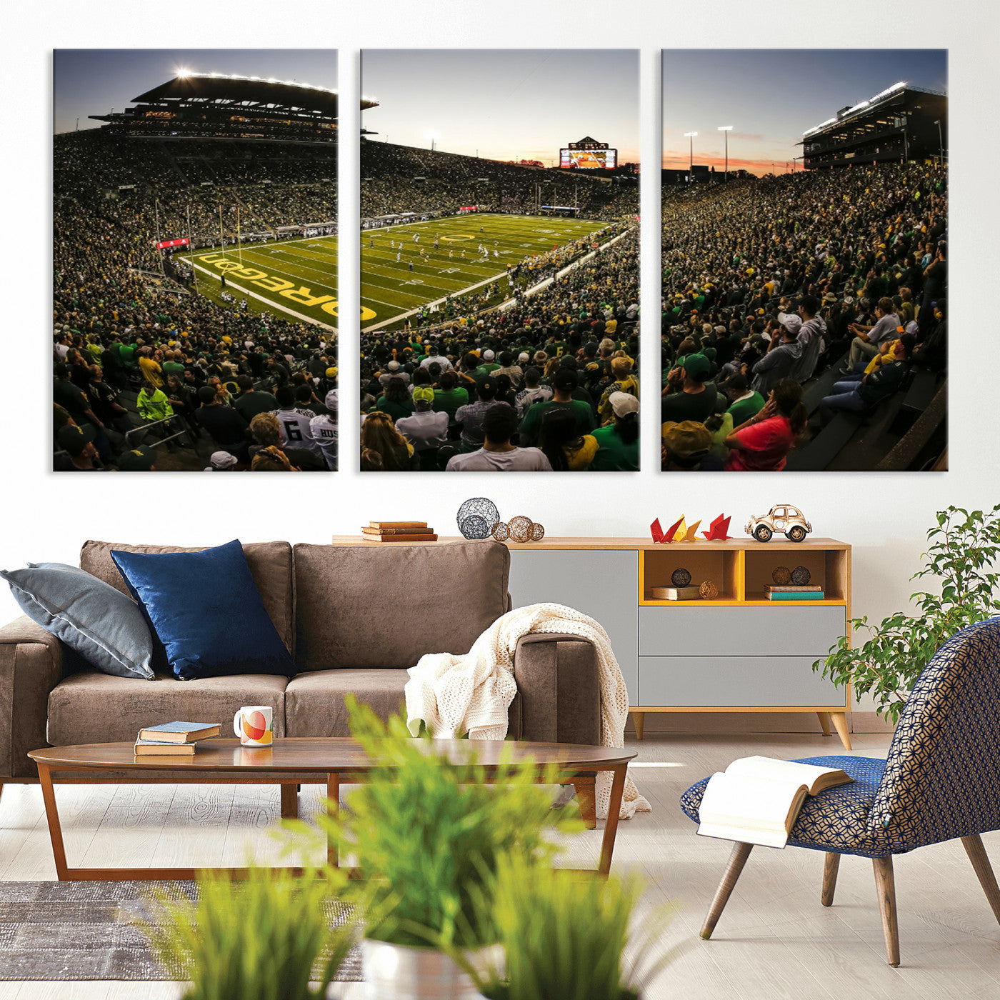 MGV-CV-60X30-3P - Oregon Stadium Canvas Wall Art - Captivating Game Day Scene at Autzen Stadium, Oregon Ducks Football