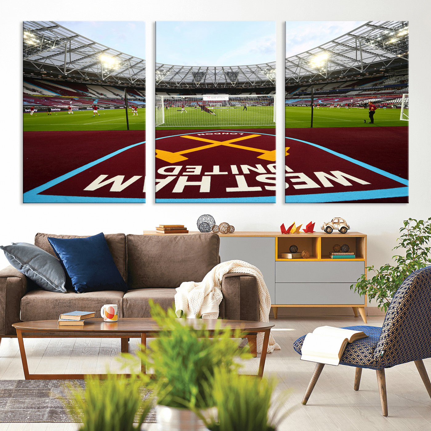 MGV-CV-60X30-3P - West Ham United FC Stadium Canvas Wall Art – London Stadium Football Print – Premier League Team