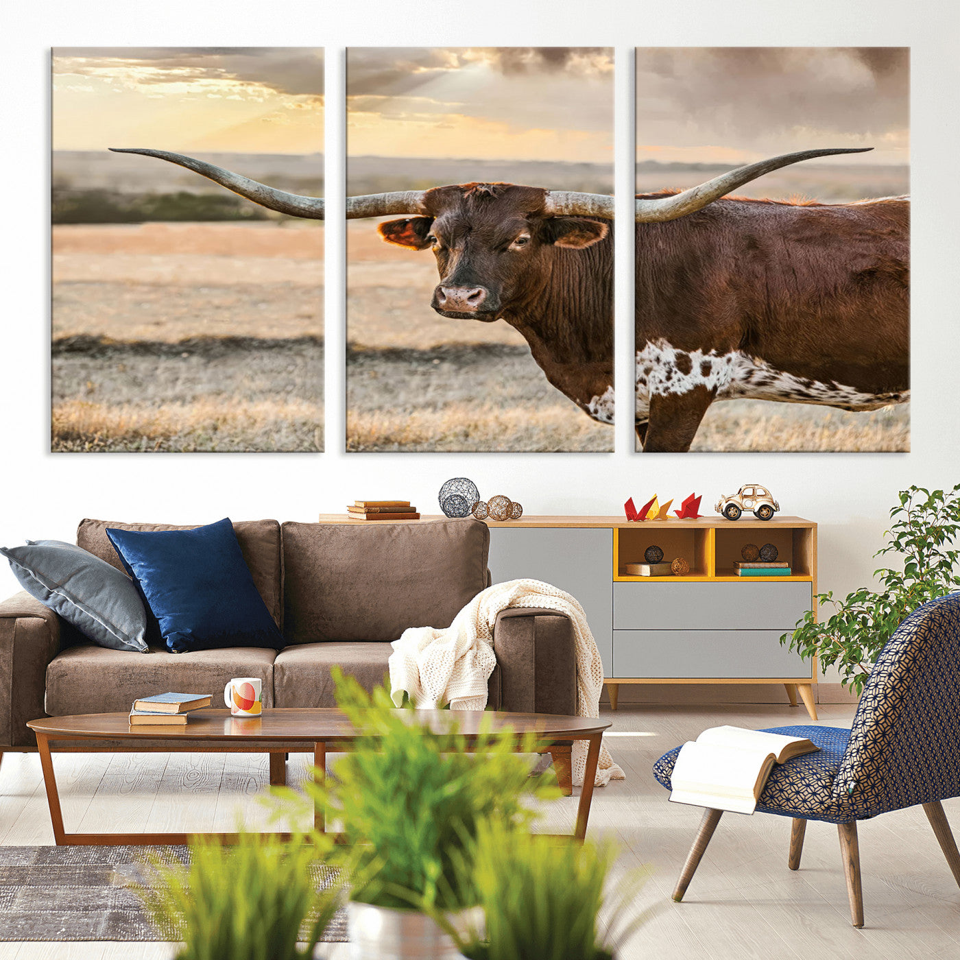 MGV-CV-60X30-3P - Texas Longhorn Wall Art Canvas Print, Rustic Ranch Decor, Majestic Western Longhorn Cattle