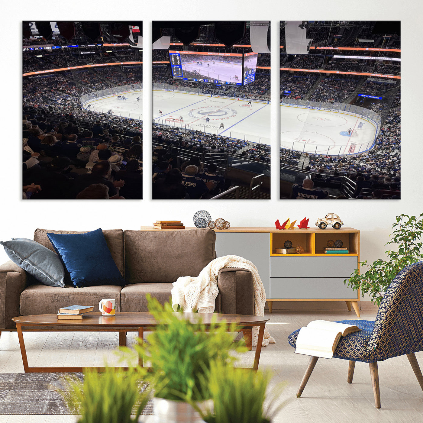 MGV-CV-60X30-3P - Amalie Arena Florida Wall Art Canvas Print - NHL Hockey Stadium Print