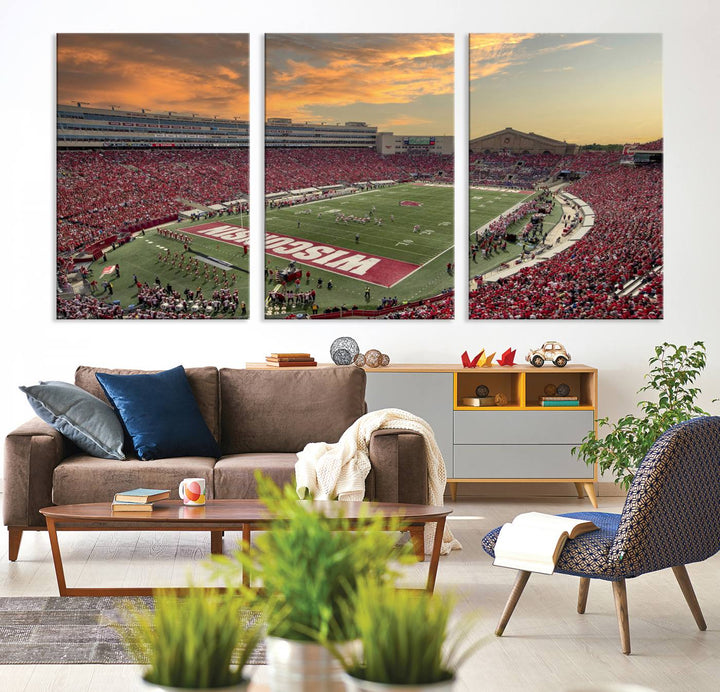 Wisconsin Badgers Football Team Print - Madison Camp Randall Stadium Wall Art Canvas Print