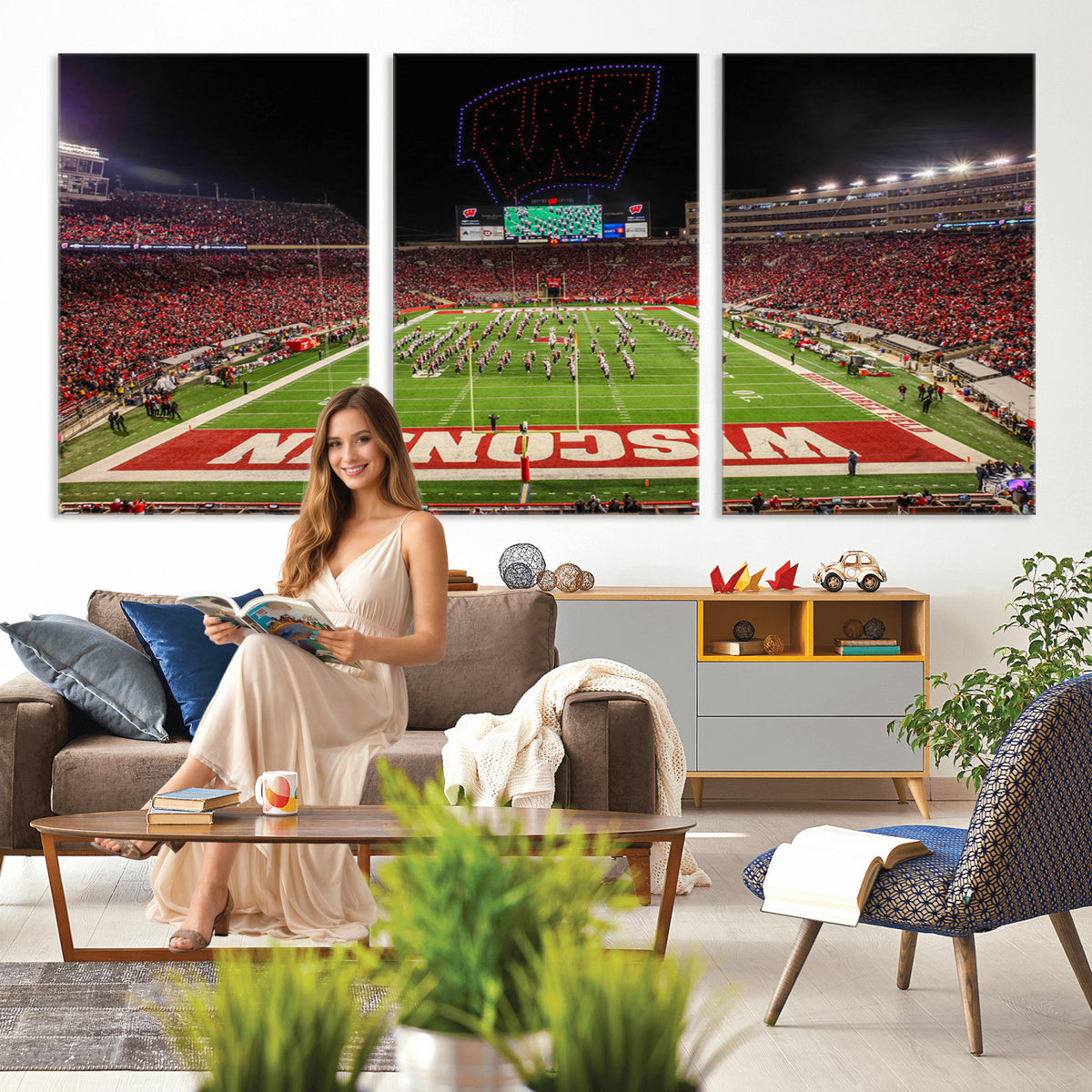 34125-MGV-CV-36X24 - Wisconsin Badgers Football Team Print Canvas- Madison Camp Randall Stadium Wall Art Canvas Print