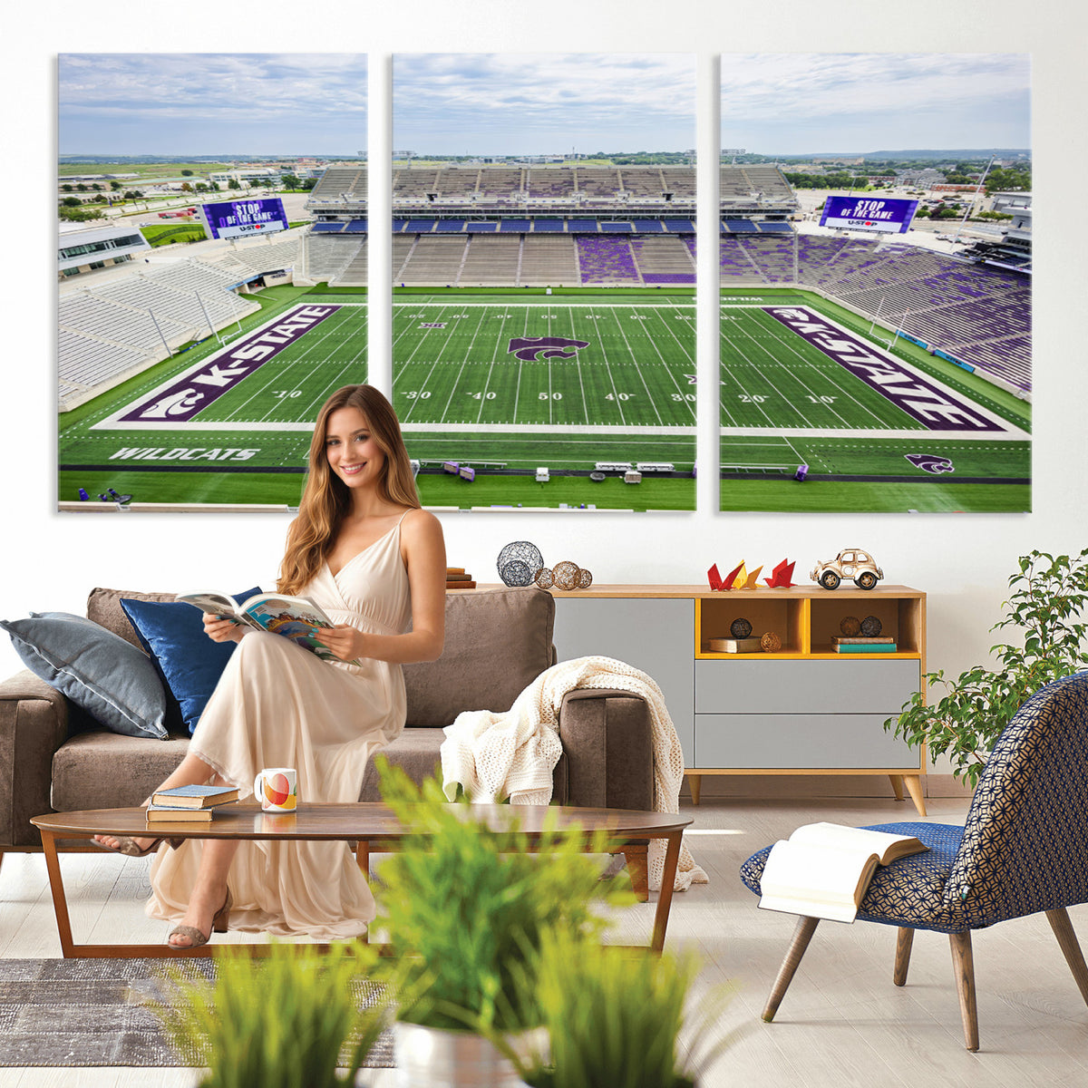 29452-MGV-CV-36X24 - KState Wildcats Football Team Print - Manhattan Bill Snyder Family Football Stadium Wall Art Canvas