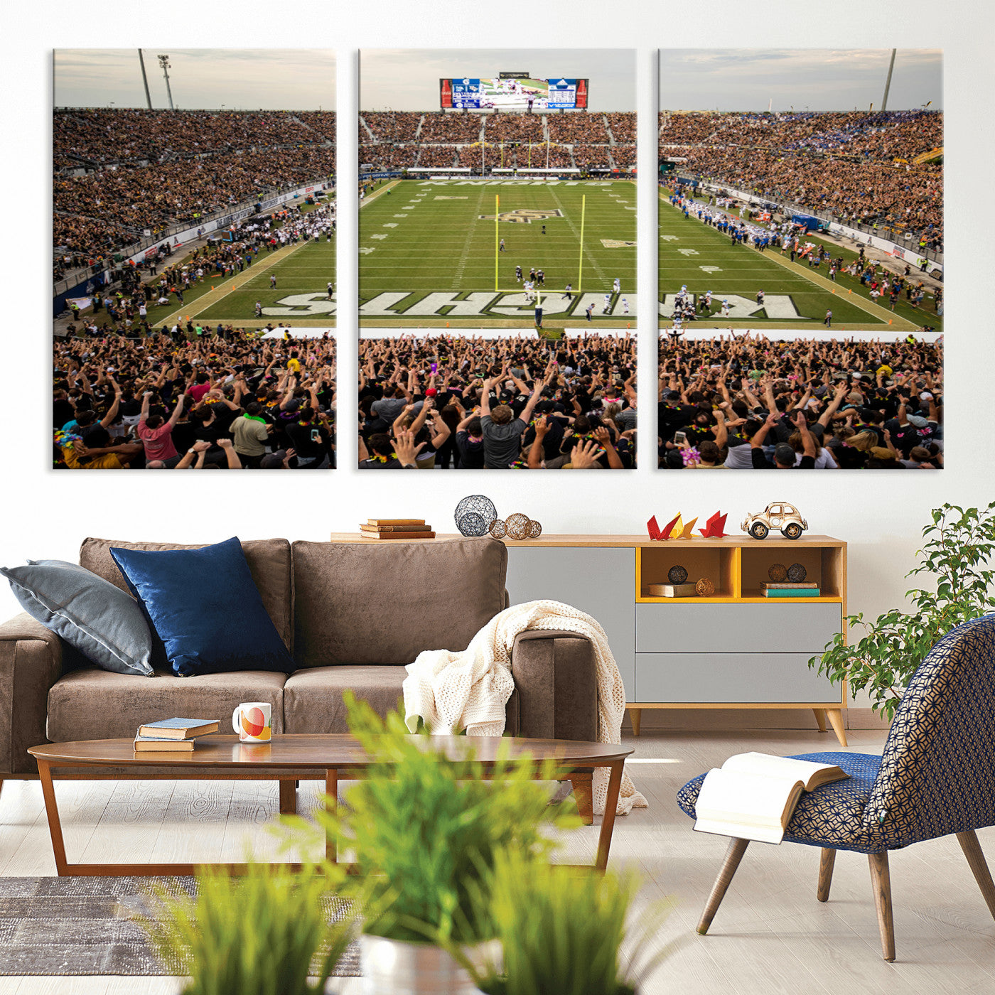 MGV-CV-60X30-3P - UCF Knights Football Team Print - Orlando FBC Mortgage Stadium Canvas Print