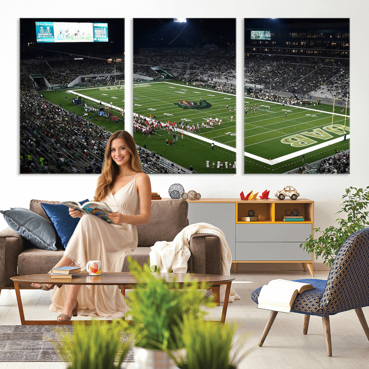 81740-MGV-CV-36X24 - UAB Blazers Football Team Print - Birmingham Protective Stadium Wall Art Canvas Print
