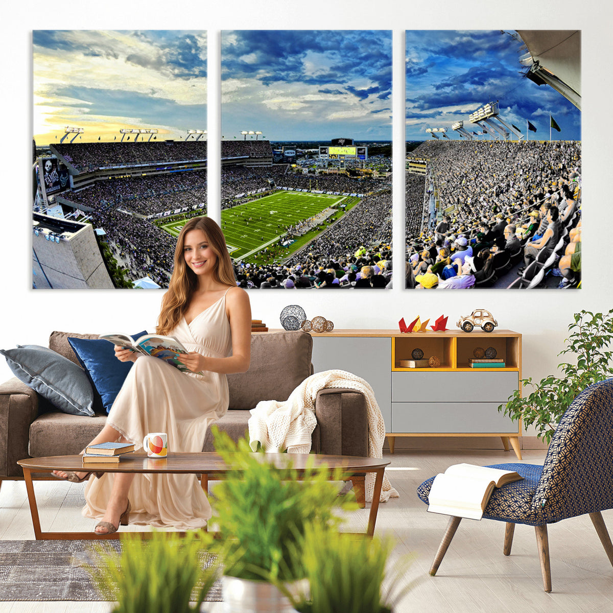 23788-MGV-CV-36X24 - Framed USF Bulls Football Team Print - Tampa Raymond James Stadium Wall Art Canvas Print