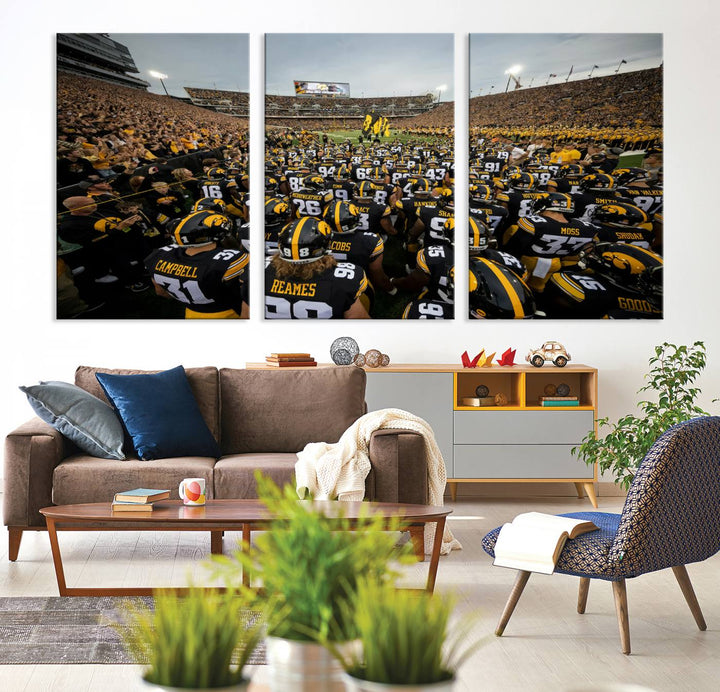 Iowa University Hawkeyes Football Team Print - Iowa City Kinnick Stadium Wall Art Canvas Print