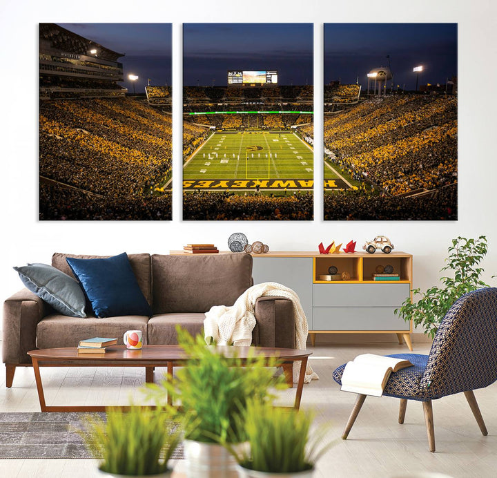 Iowa University Hawkeyes Football Team Print - Iowa City Kinnick Stadium Wall Art Canvas Print