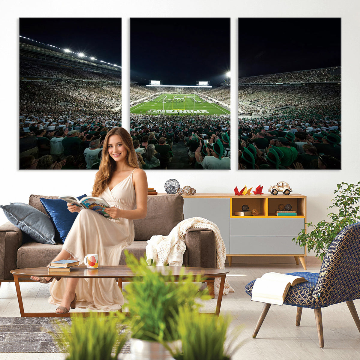 57523-PAN-FL-20X10 - Framed Michigan State Spartans Football Team Print - East Lansing Spartan Stadium Wall Art Canvas