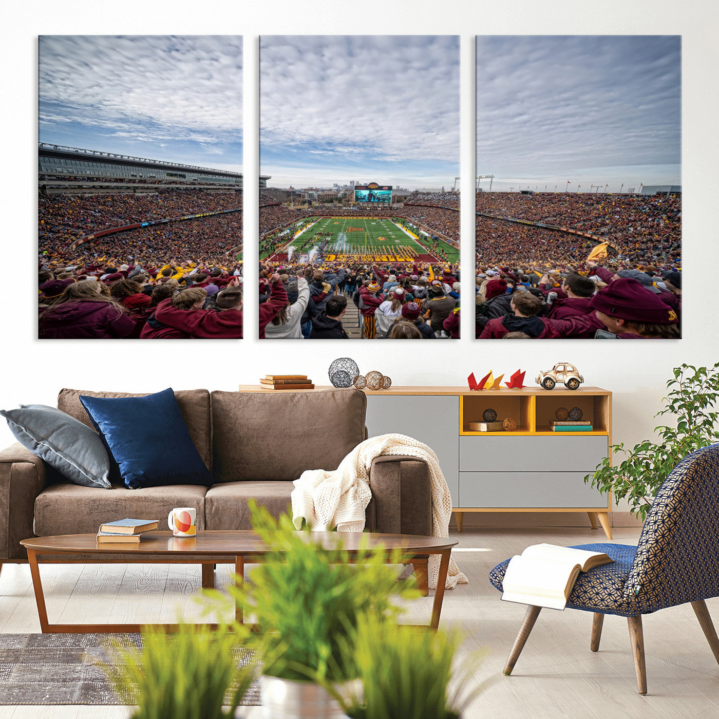 MGV-CV-60X30-3P - University of Minnesota Golden Gophers Football Team Print - Minneapolis Huntington Bank Stadium Art