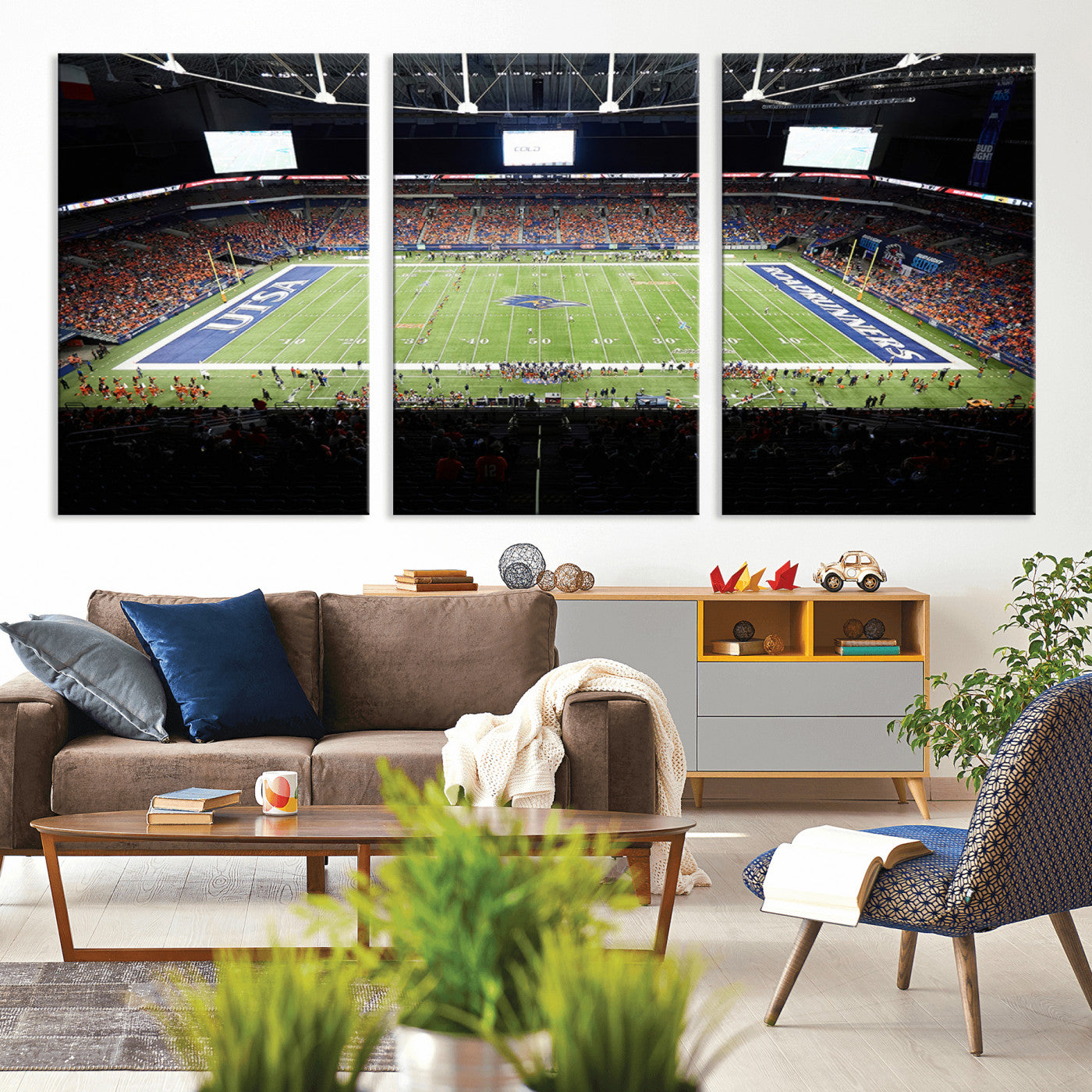MGV-CV-60X30-3P - The University of Texas at San Antonio Roadrunners Football Team Print - San Antonio Alamodome Wall