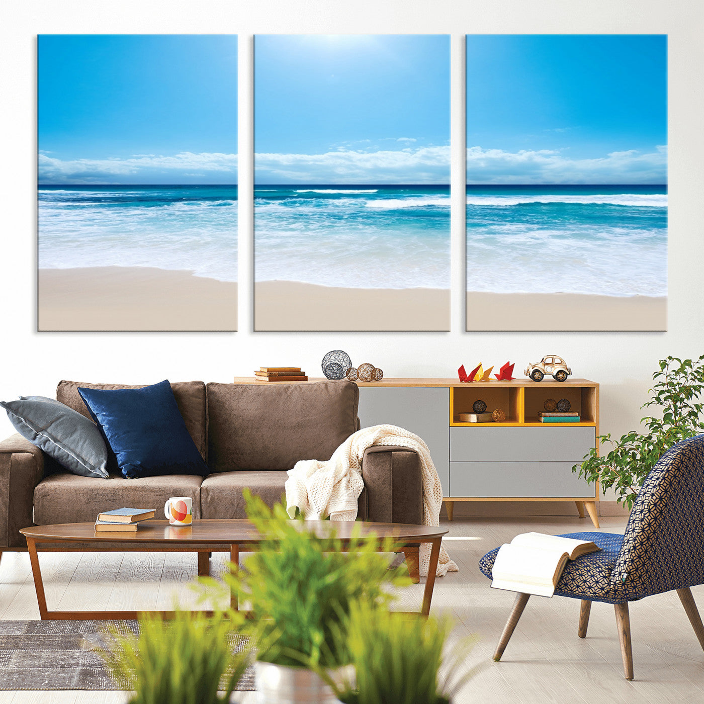 45929-MGV-CV-36X24-Wall Art Canvas Print Shiny Blue Sea and Beach