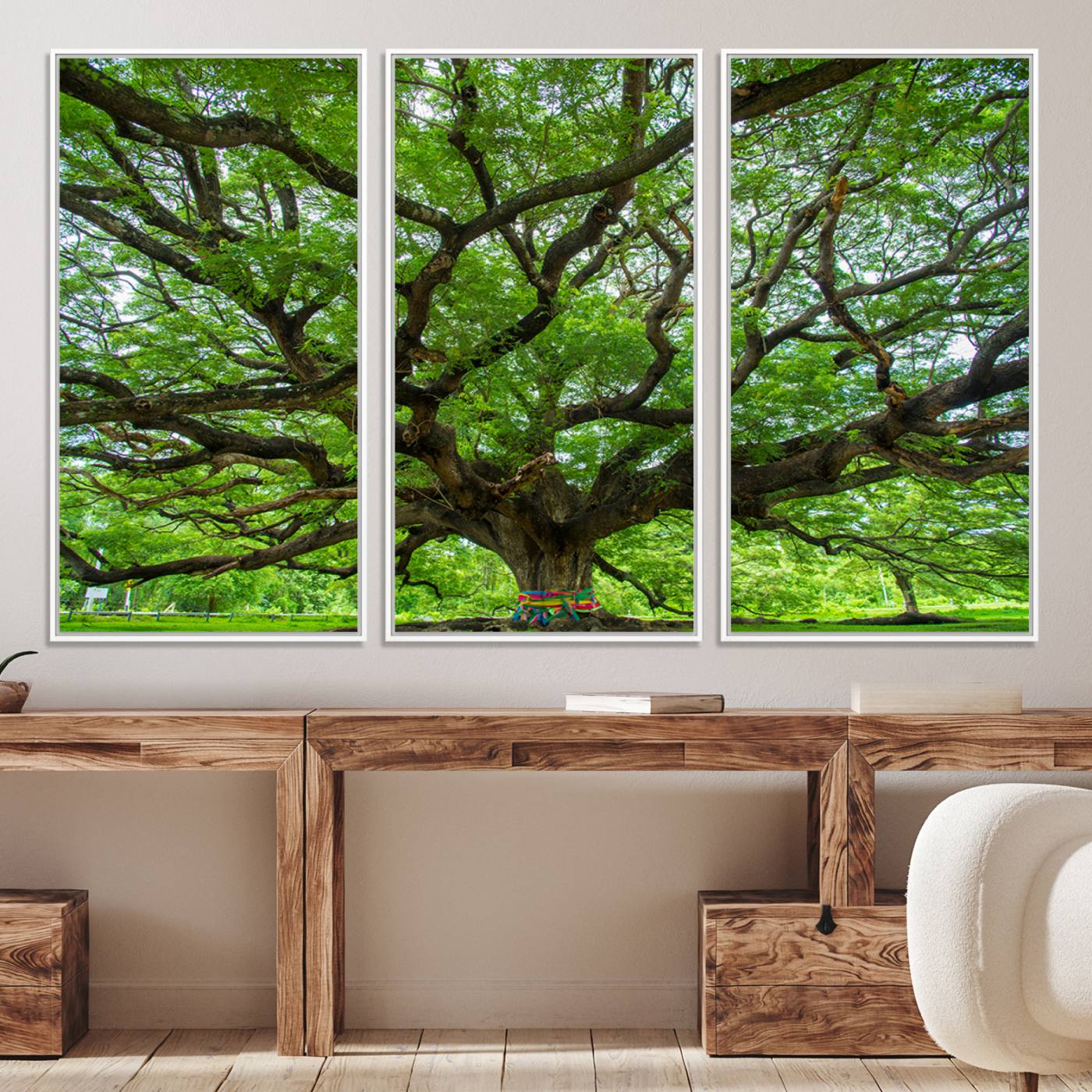 16118389-MGV-CV-36X24-Angel Oak Tree Wall Art Canvas Print – Majestic Tree Landscape, Nature-Inspired Rustic Woodland Decor, Framed Artwork for Home, Office