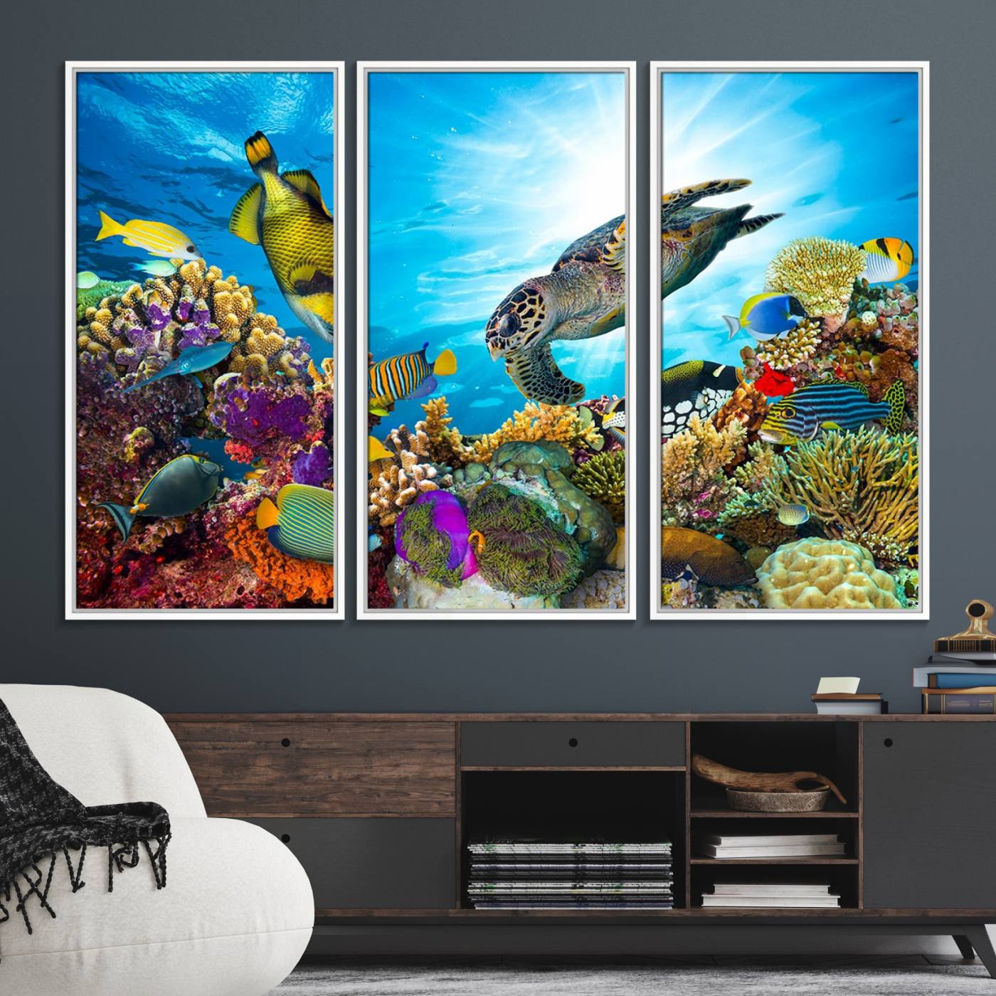 15252-MGV-FC-48X32-3P_White-Aquatic Life Sea Turtles Fish Wall Art Canvas Print