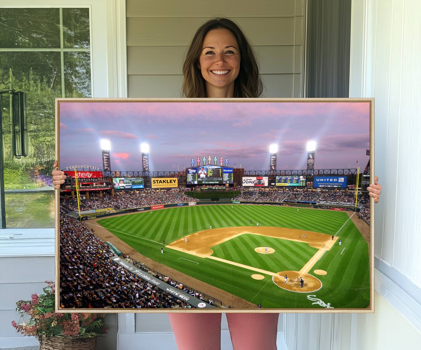 38470-MGV-CV-36X24-Chicago White Sox Baseball Team Print Canvas- Guaranteed Rate Field Stadium Wall Art Canvas Print
