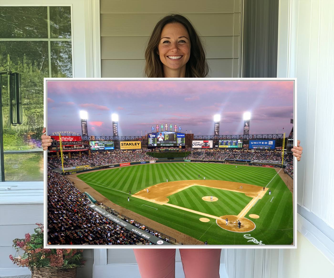 38470-MGV-CV-36X24-Chicago White Sox Baseball Team Print Canvas- Guaranteed Rate Field Stadium Wall Art Canvas Print